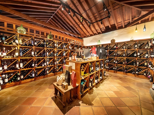 Casa Del Vino